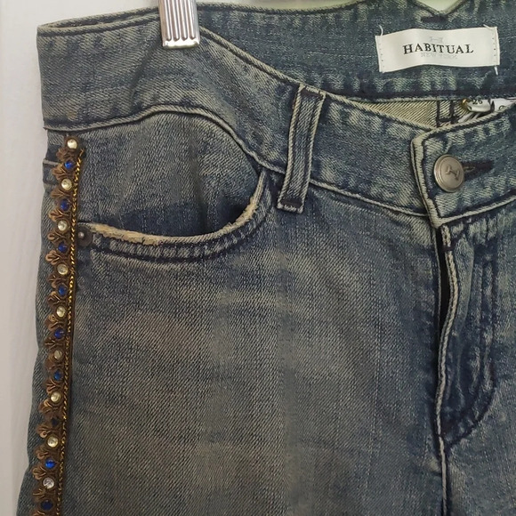 Habitual New York Bejeweled Jeans - Picture 3 of 12